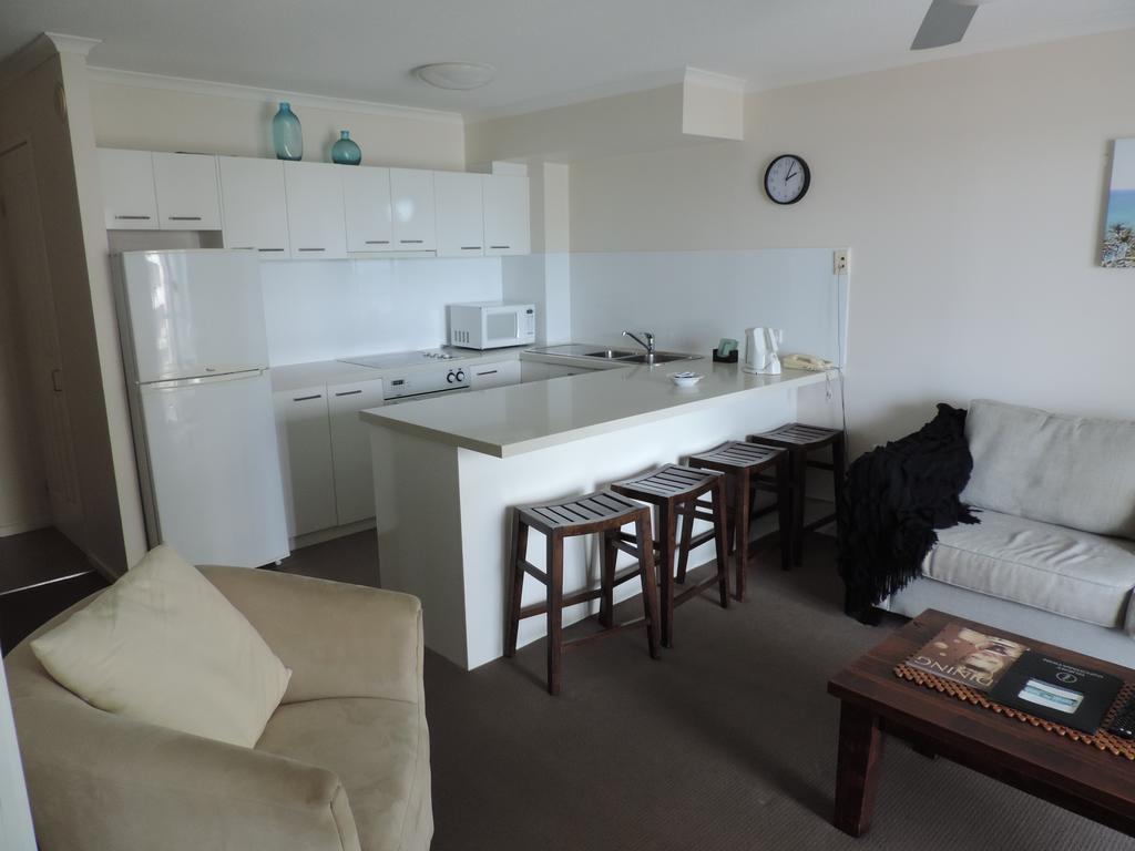 Emerald Sands Aparthotel Surfers Paradise