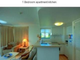 Emerald Sands Aparthotel 4*