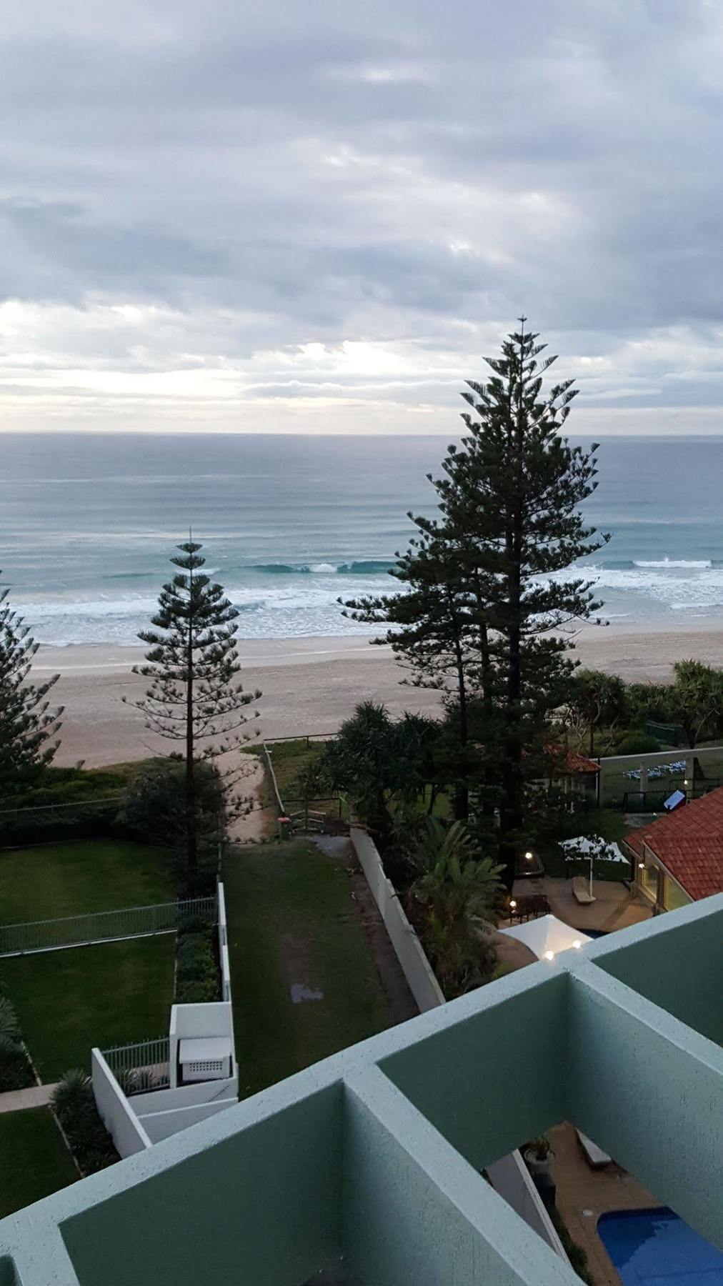 Aparthotel Emerald Sands Surfers Paradise